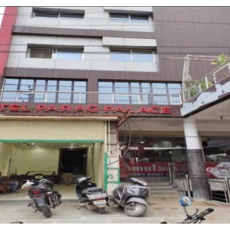Hotel Parag Palace Jabalpur Eksteriør billede